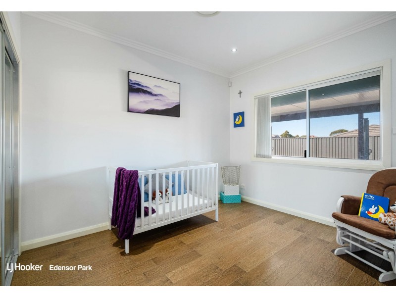 52 Runcorn Street, St Johns Park NSW 2176