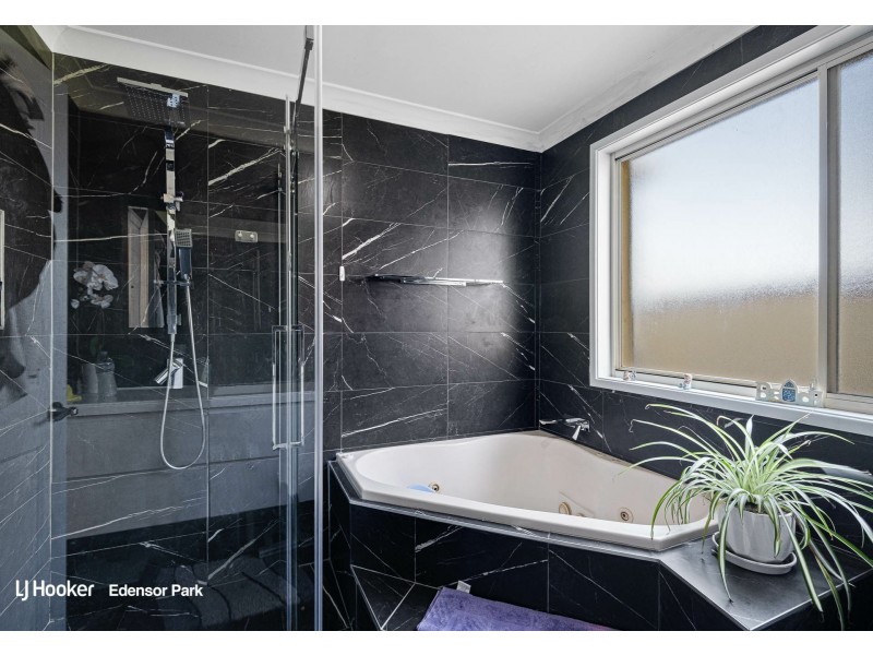 23 Idriess Place, Edensor Park NSW 2176