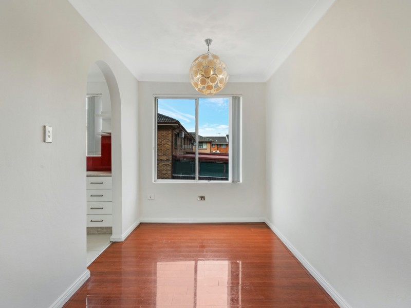 8/118-124 Longfield Street, Cabramatta NSW 2166