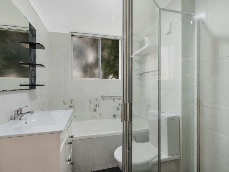 8/118-124 Longfield Street, Cabramatta NSW 2166