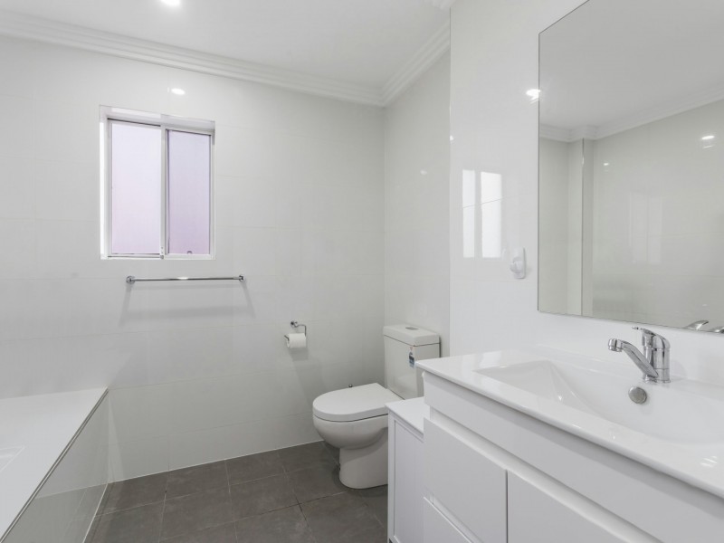 Unit 20/23-25 Mayberry Crescent, Liverpool NSW 2170
