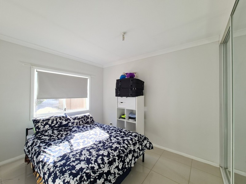 5a Intrepid Place, Greenfield Park NSW 2176