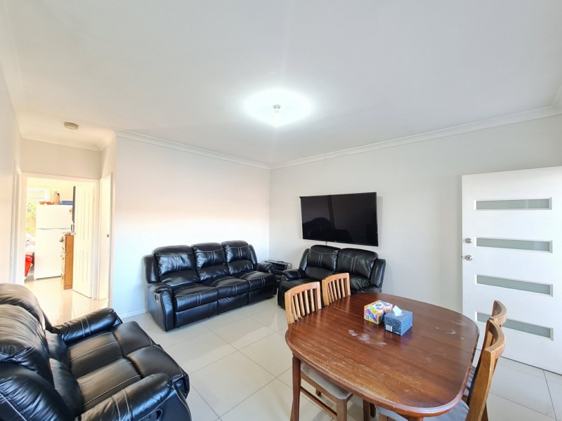 5a Intrepid Place, Greenfield Park NSW 2176