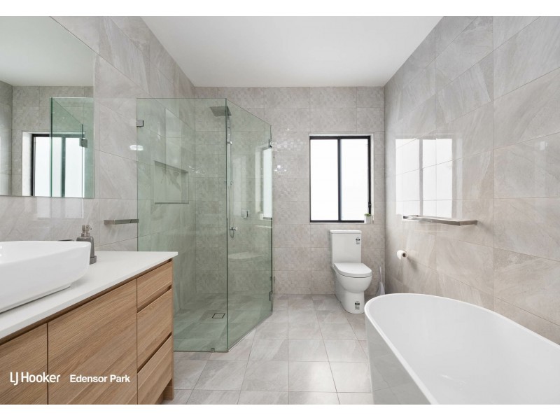 19 Stonecrop Street, Denham Court NSW 2565