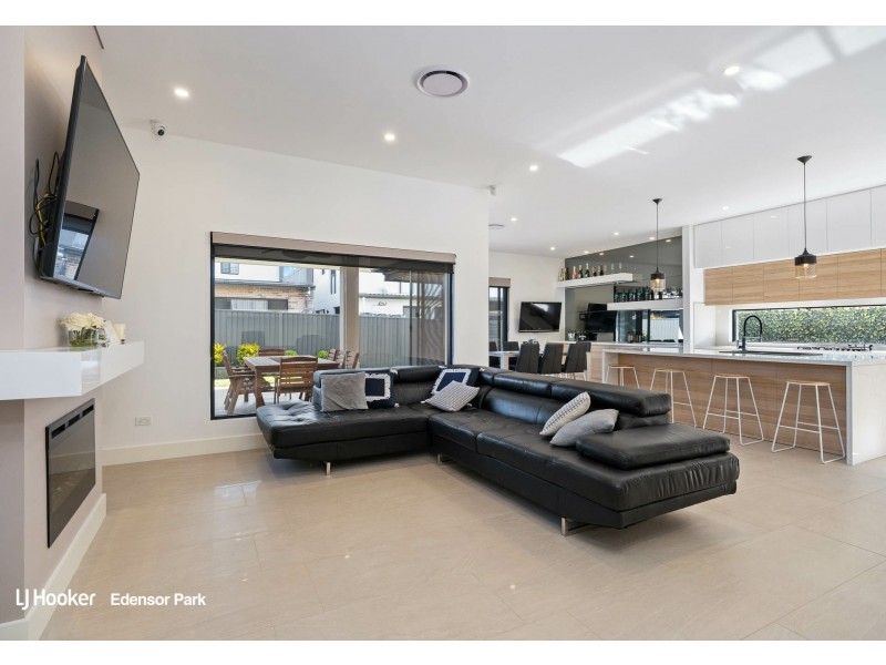 19 Stonecrop Street, Denham Court NSW 2565