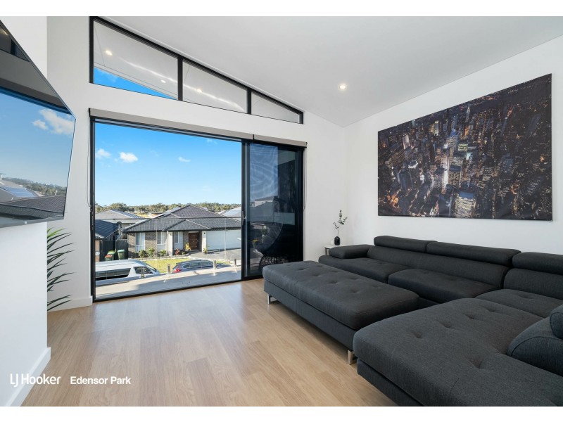 19 Stonecrop Street, Denham Court NSW 2565