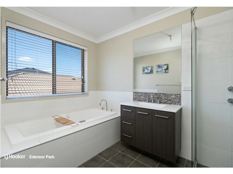 21 Willowbank Crescent, Canley Vale NSW 2166