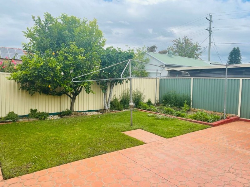 142 Canley Vale Rd, Canley Heights NSW 2166