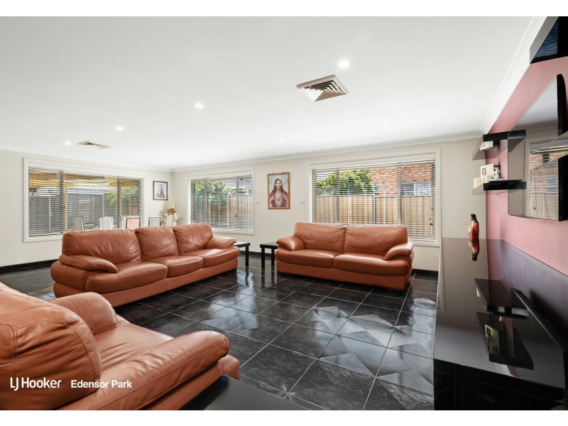 12 Merlot Place, Edensor Park NSW 2176