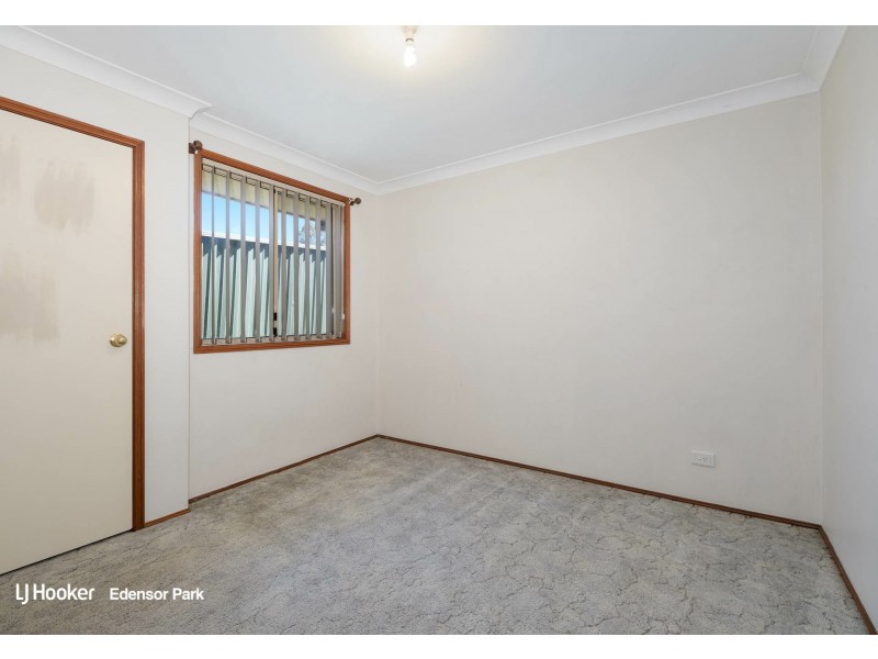 6 Tamworth Crescent, Hoxton Park NSW 2171