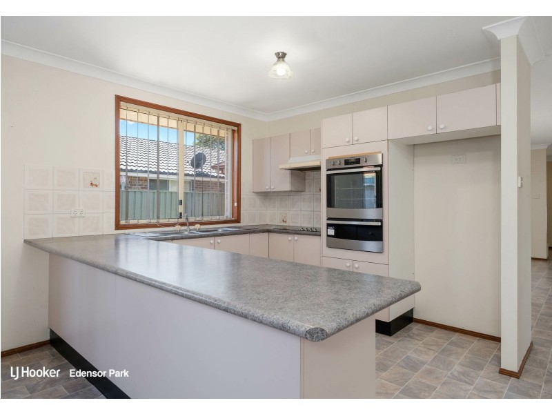 6 Tamworth Crescent, Hoxton Park NSW 2171