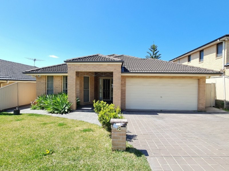 52 Venezia Street, Prestons NSW 2170