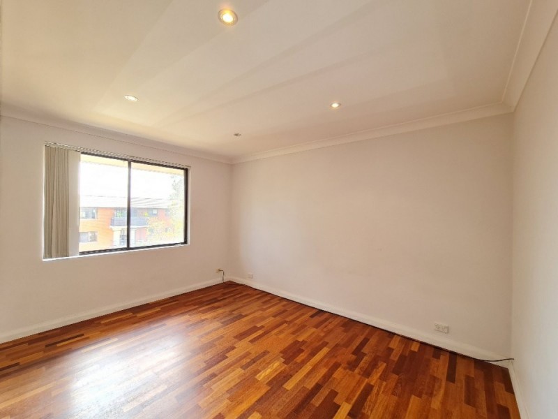 23/6 Beale Street, Liverpool NSW 2170