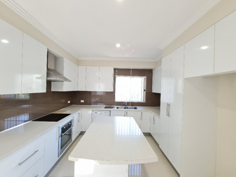 33 Lewis Street, Bonnyrigg Heights NSW 2177