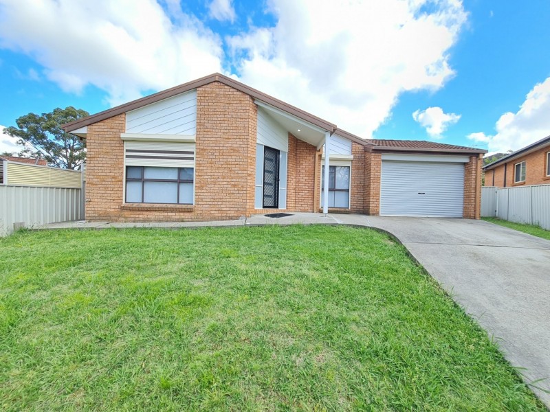 3 Whisson Close, Abbotsbury NSW 2176