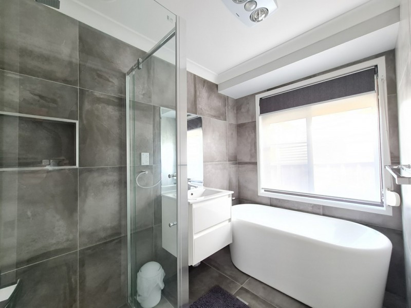 3 Whisson Close, Abbotsbury NSW 2176