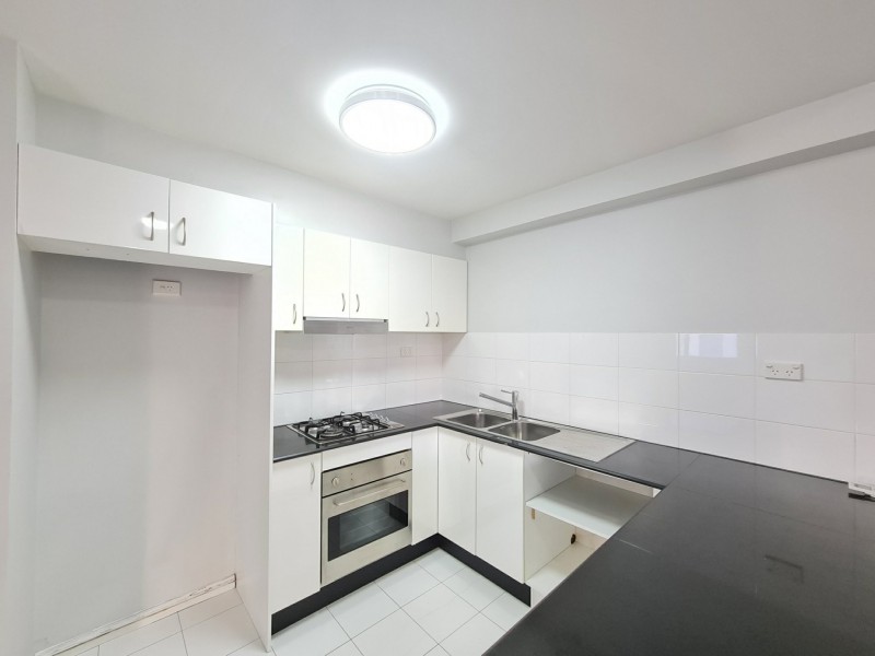 36/8-10 Lachlan Street, Liverpool NSW 2170