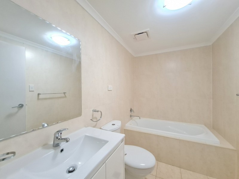 36/8-10 Lachlan Street, Liverpool NSW 2170