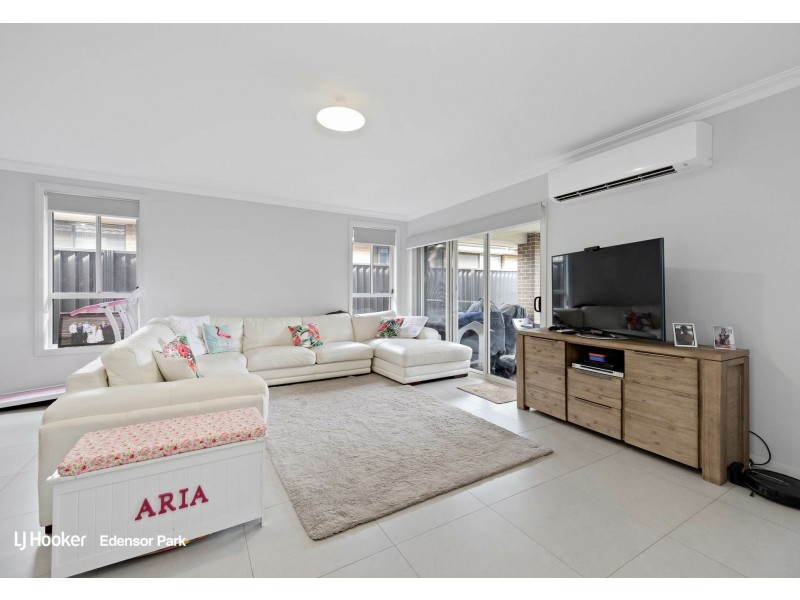 15 Fleming Street, Spring Farm NSW 2570