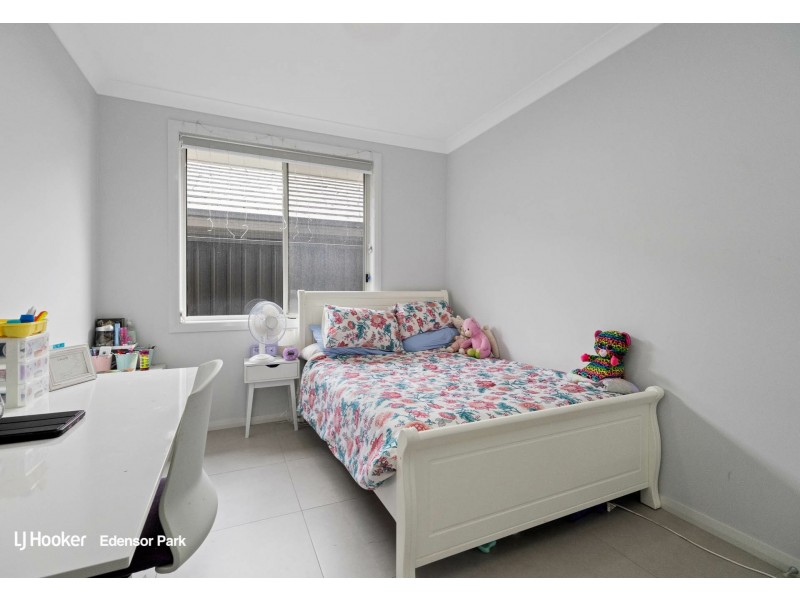 15 Fleming Street, Spring Farm NSW 2570