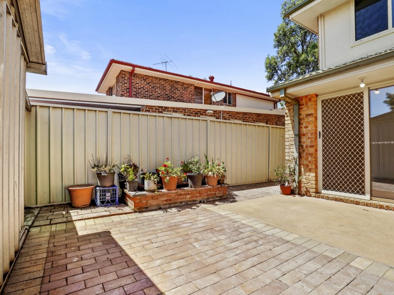 72 Nineteenth Avenue, Hoxton Park NSW 2171