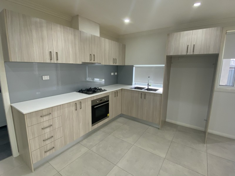 7B Yass Street, Gregory Hills NSW 2557