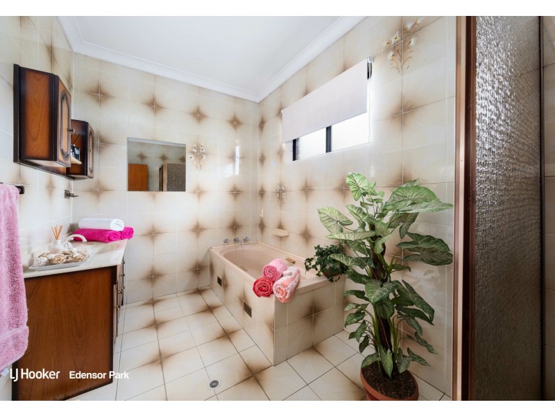 43 Chaucer Street, Wetherill Park NSW 2164