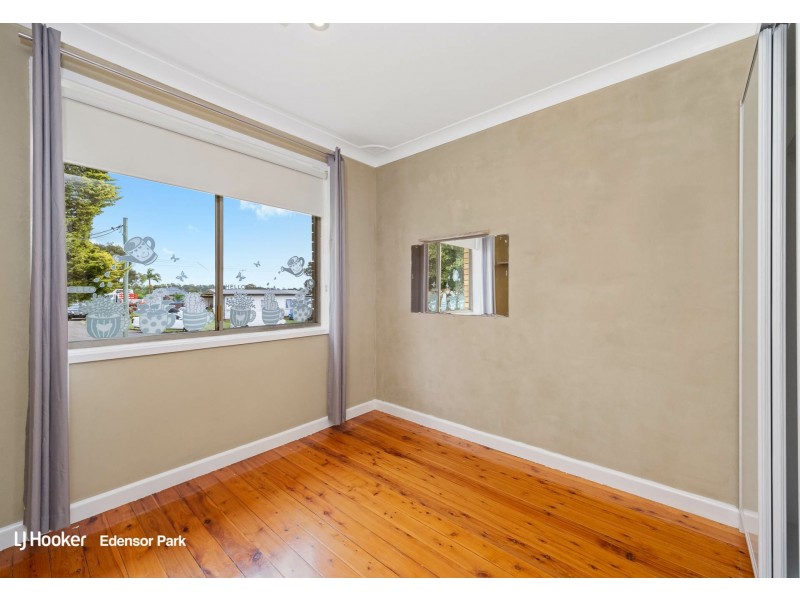 20 Godfrey Avenue, West Hoxton NSW 2171