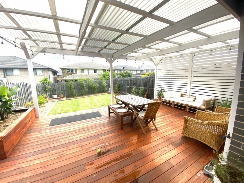 90 Ingleburn Gardens Drive, Bardia NSW 2565