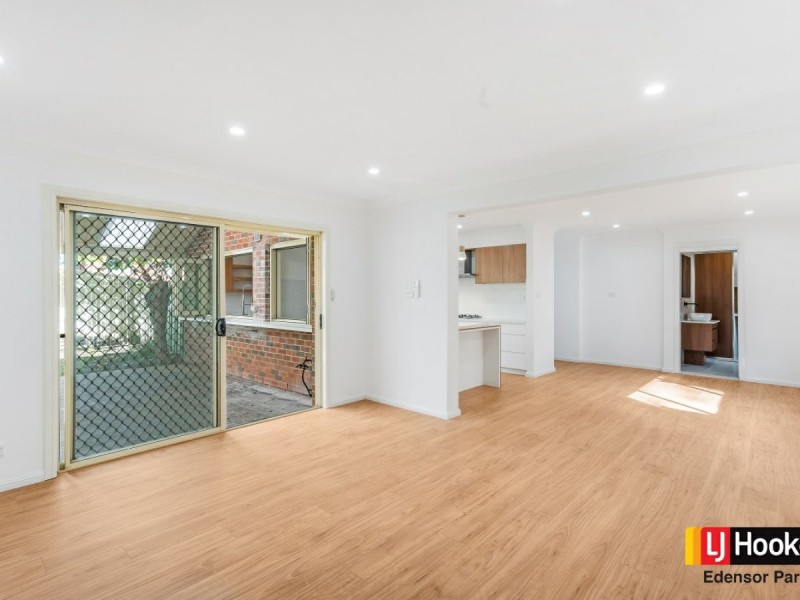 27 Ringarooma Circuit, West Hoxton NSW 2171