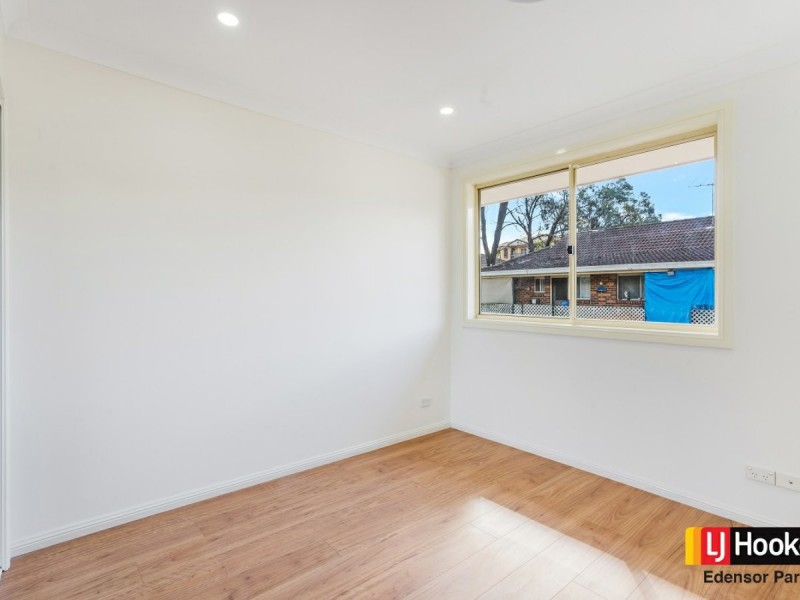 27 Ringarooma Circuit, West Hoxton NSW 2171