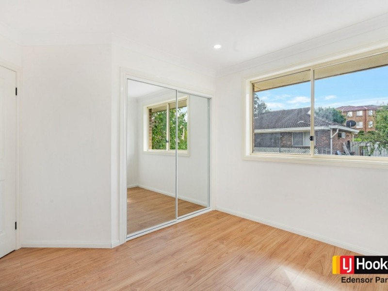 27 Ringarooma Circuit, West Hoxton NSW 2171