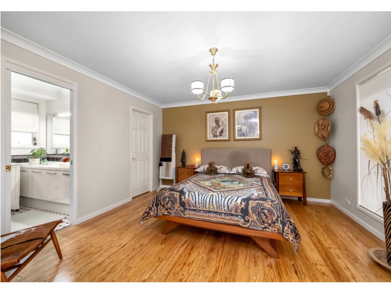 3 Dunk Close, Green Valley NSW 2168