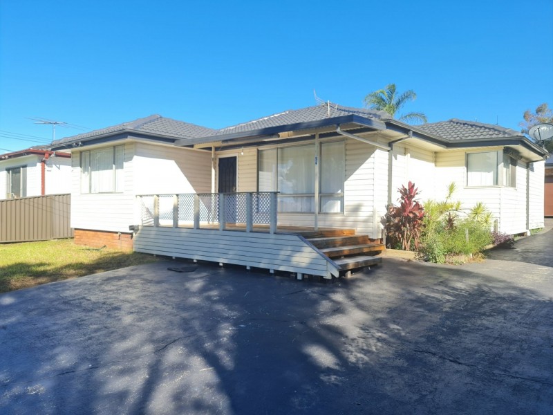54 Rosford Street, Smithfield NSW 2164