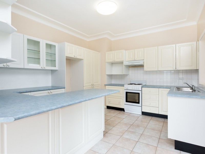 19 Warrumbungle Street, Fairfield West NSW 2165