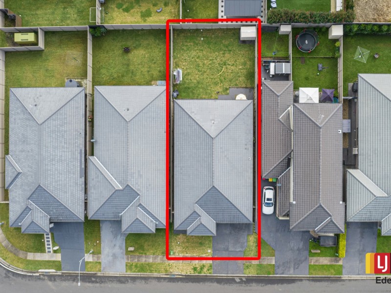 5 Pekin Street, Spring Farm NSW 2570