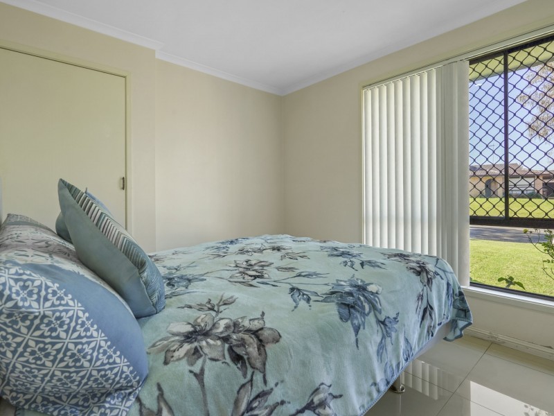 4 Melville Close, Hinchinbrook NSW 2168