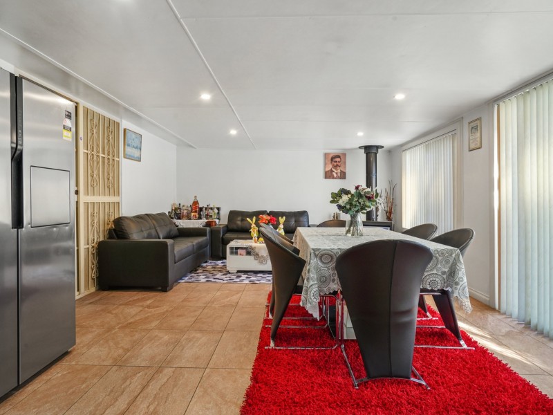 4 Melville Close, Hinchinbrook NSW 2168