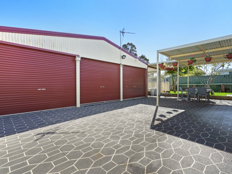 4 Melville Close, Hinchinbrook NSW 2168