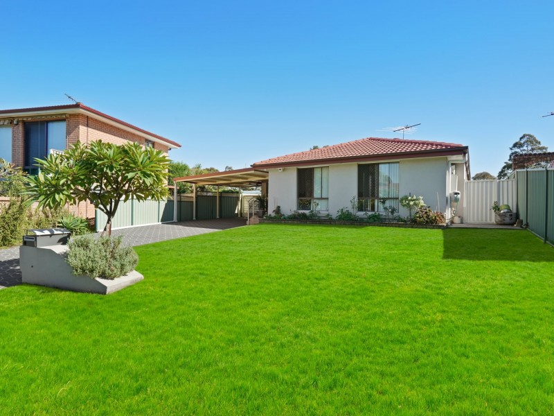 4 Melville Close, Hinchinbrook NSW 2168