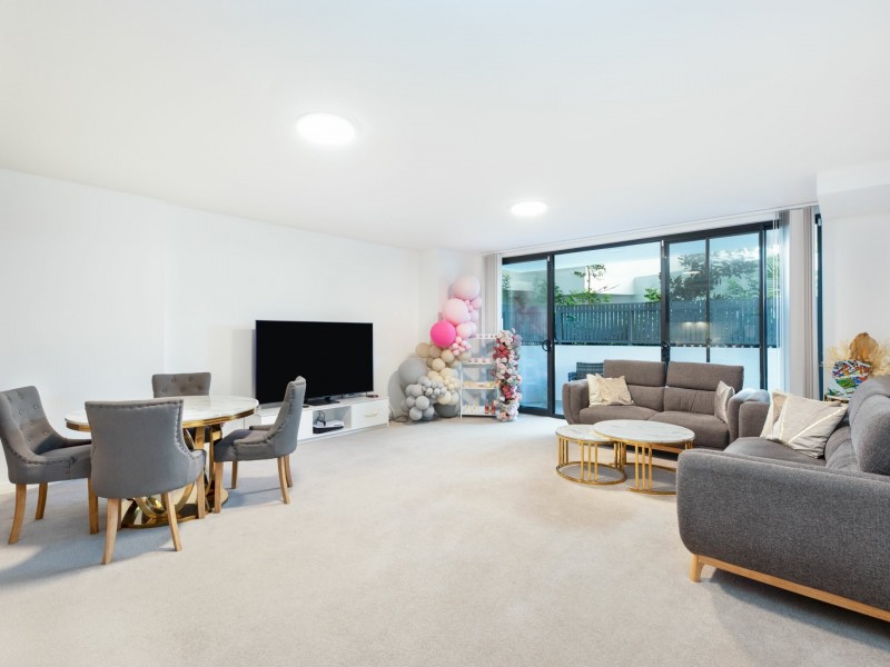 Apartment 106/2 Calabria Lane, Prairiewood NSW 2176