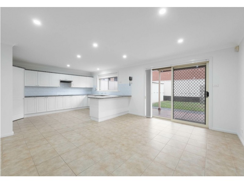 14 Myrtle Street, Prestons NSW 2170