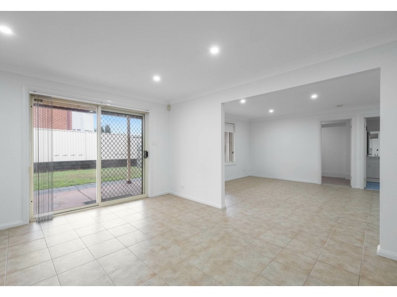 14 Myrtle Street, Prestons NSW 2170