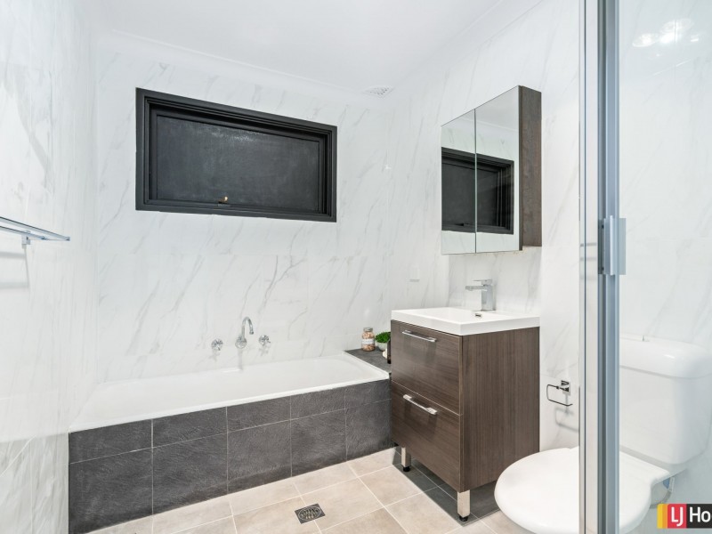 15 Esperance Crescent, Wakeley NSW 2176