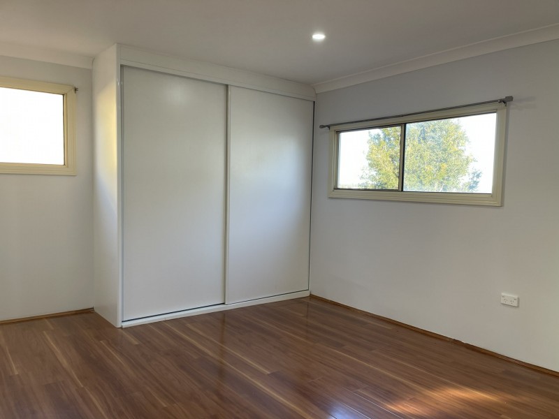 8a Robin st, Hinchinbrook NSW 2168