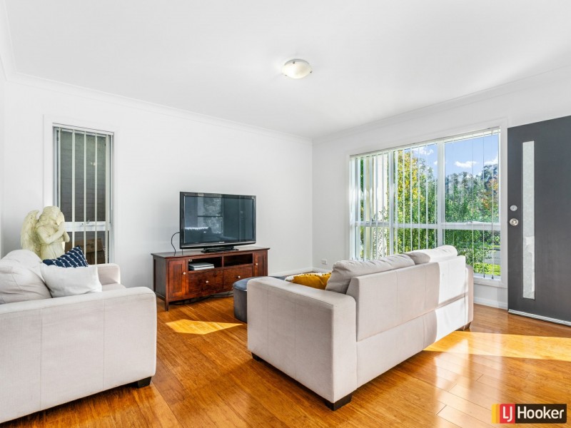 52 Mcintyre Circuit, Middleton Grange NSW 2171