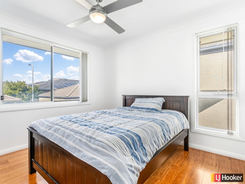 52 Mcintyre Circuit, Middleton Grange NSW 2171