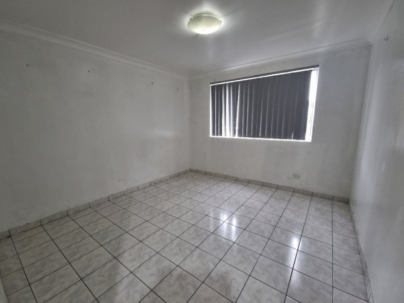 Unit 1/7 Hart st, Warwick Farm NSW 2170