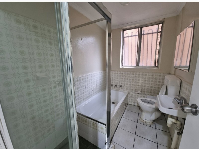 Unit 1/7 Hart st, Warwick Farm NSW 2170