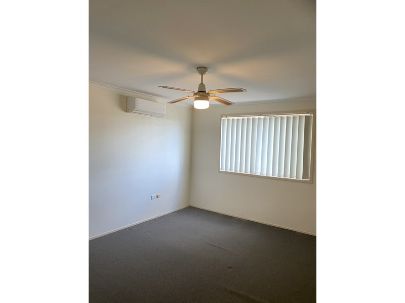 62 Cockatiel Circuit, Green Valley NSW 2168